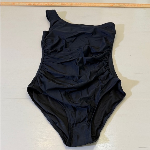 J. Crew Long-torso ruched one-shoulder one-piece swimsuit Size 4 - Picture 4 of 13